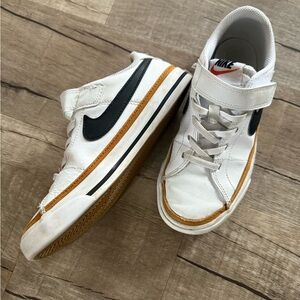 Nike Kids White and Black Sneakers with Tan Accents